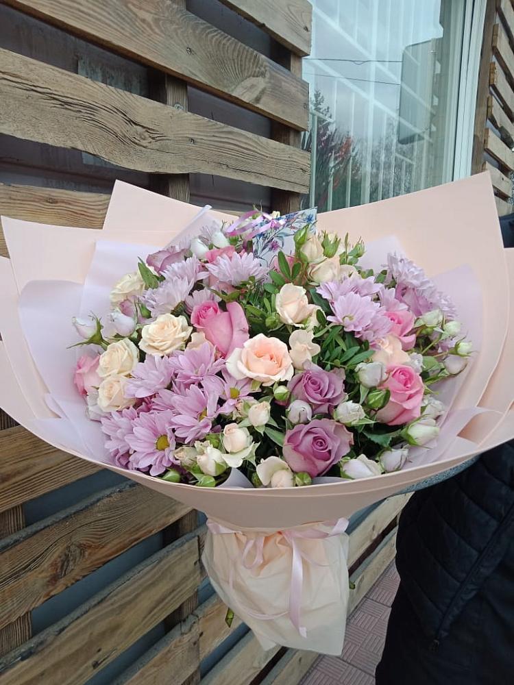 Букет цветов из: Розы и Хризантемы в Большие Березники Мордовия