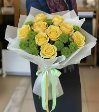 Букет цветов из:  Хризантемы и Розы в Большие Березники Мордовия