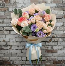 Букет цветов из:  Розы, Лизиантусы и Гвоздики в Большие Березники Мордовия